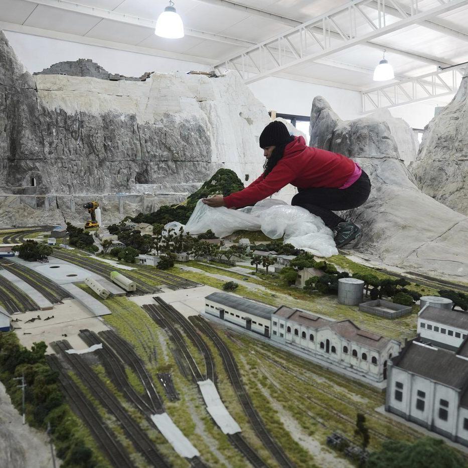In a miniature world, climate change and environmental issues loom large